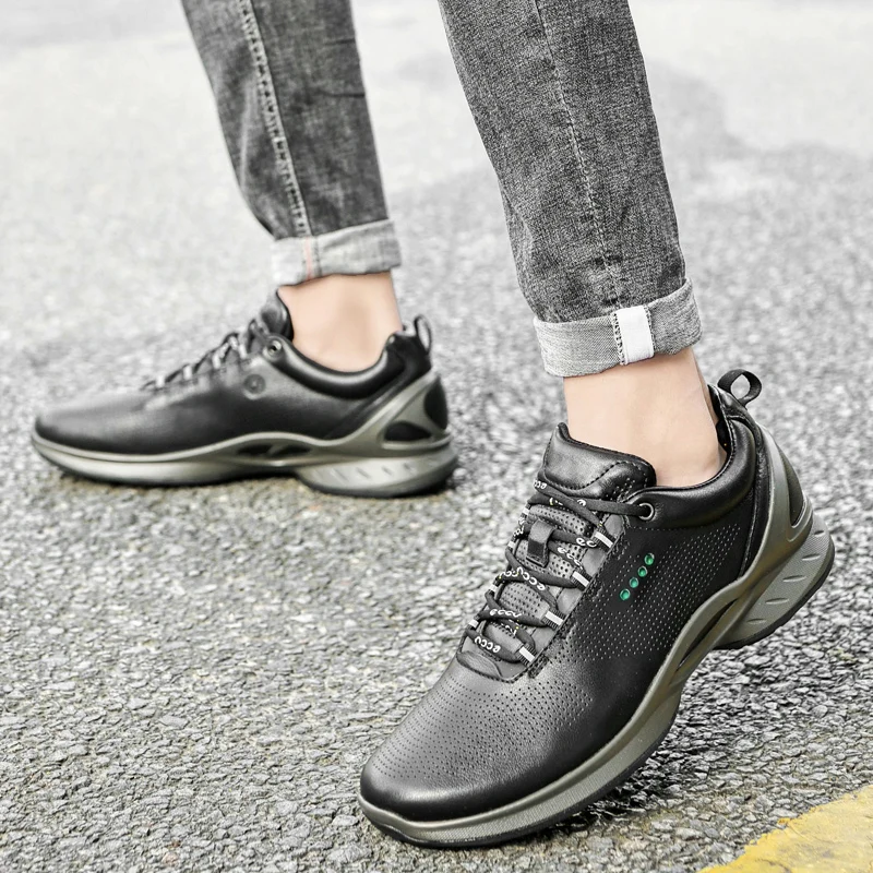 Fashion Men Shoes Men Genuine Leather Shoes Casual Lace-up Shoes Breathable Fashion Sneakers 2022 New