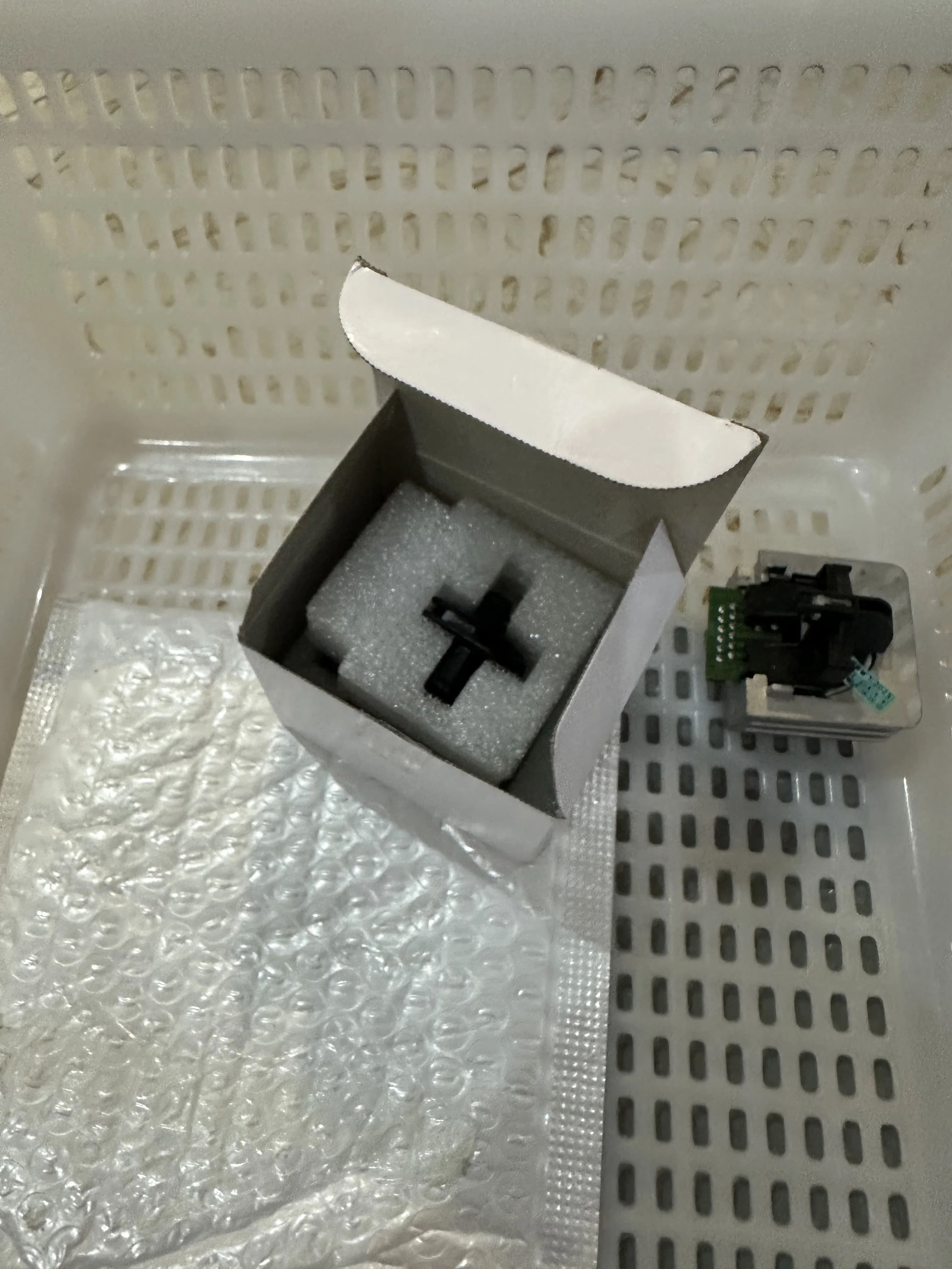 

Print head F109000 Printhead For Epson LX310 LX350 New Compatible Dot Matrix Printer Head