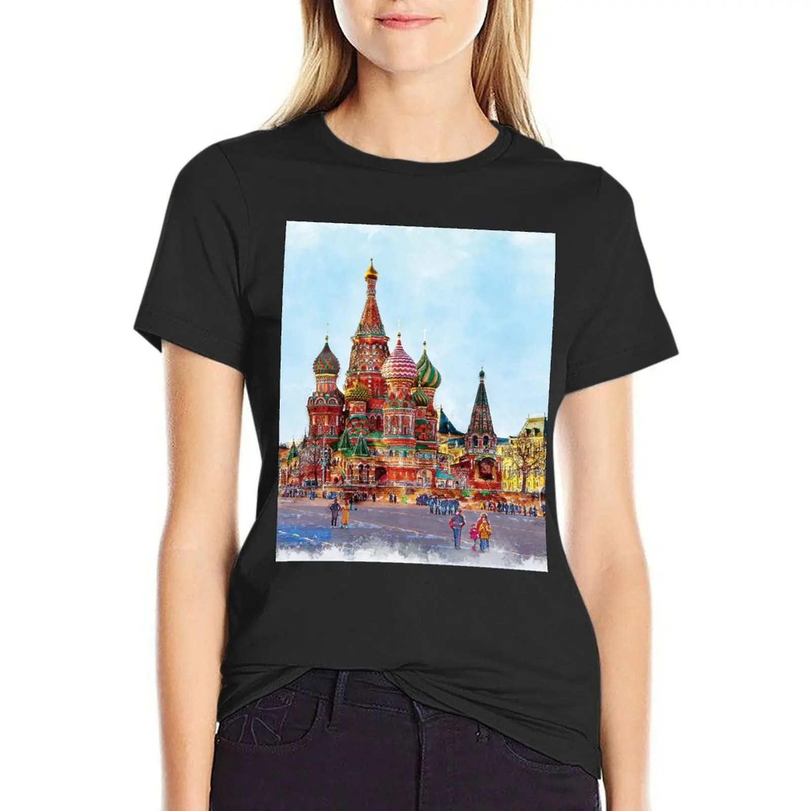 

St. Basil Cathedral on the Red Square in Moscow, Russia. Moskau, Moskva. Russian souvenir. T-Shirt