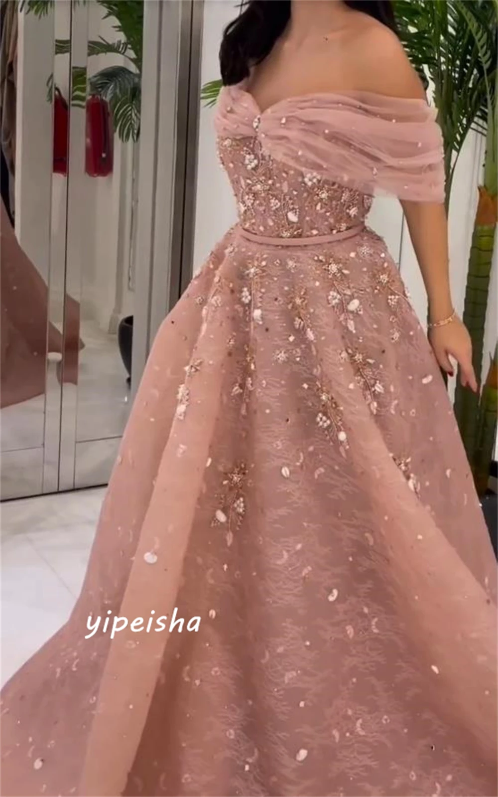 Customized  Sparkle Exquisite Off-the-shoulder Ball Gown Beading Paillette / Sequins Organza Evening Dresses