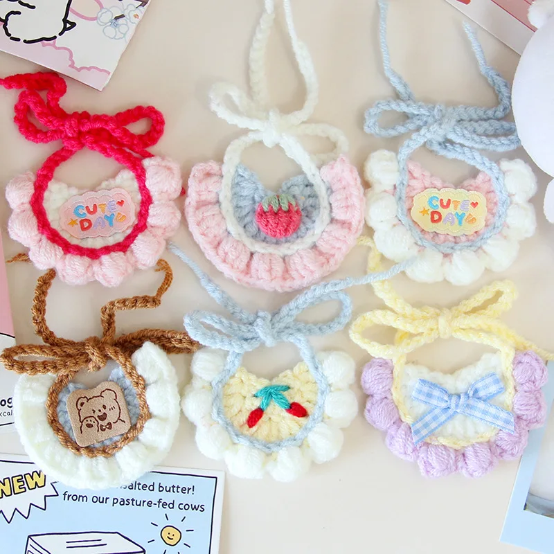 

Clothes For 10cm Cotton Doll Handmade Knitted Saliva Towel Triangular Scarf for Mini Bib For Doll Cute Clothing Accessories