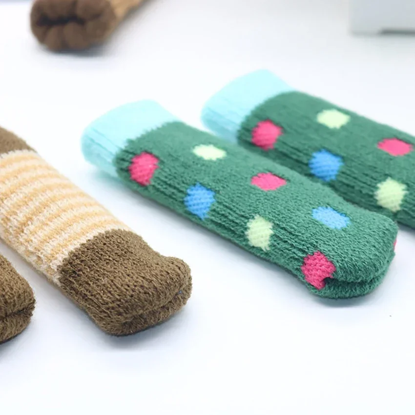 4Pcs/lots Furniture Legs Cover Protection Caps Household Knitted Chair Foot Mats Non-slip Floor Protector Dinner Table Leg Pads