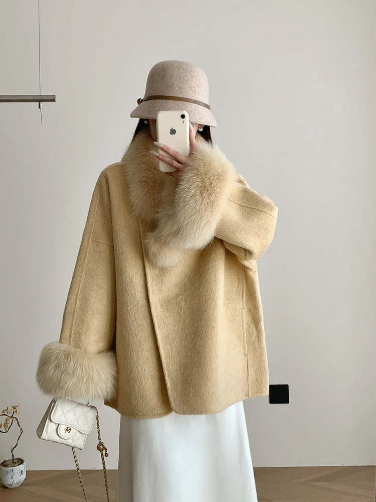 

2025 New Women's Double-Faced Woolen Coat Fur Collar Detachable Medium-Length Lamb Fur Coat Warm Thi Winter Outerwear