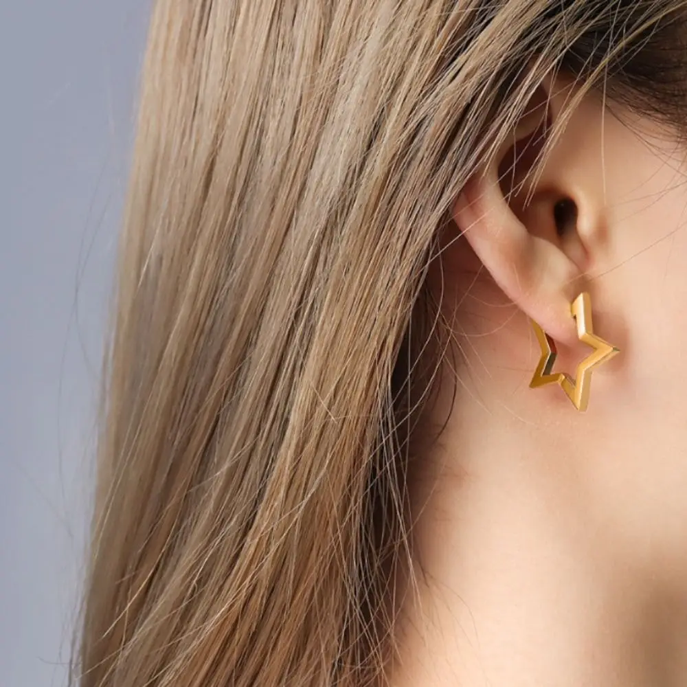 女性用ミニマリストアロイイヤリング,5点星,中空星,ゴールド,シルバー