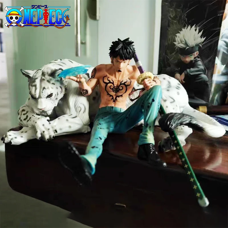 One Piece Gk Snow Leopard Luo Sitting In Seven Martial Sea Trafalgar Luo Navigation Sea King Model Toys Statue Collectible Gifts