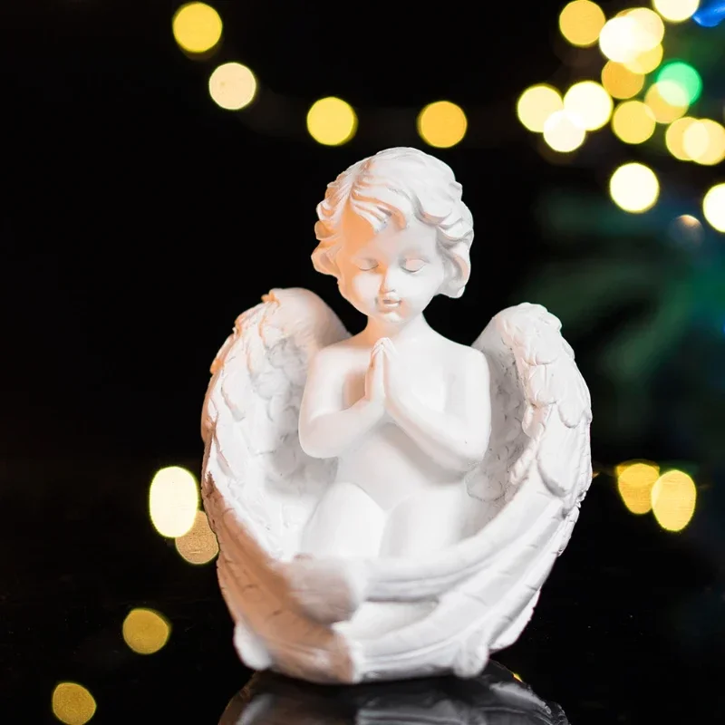 

Prayer Candle Holder Praying Sleeping Angel Statues White Wings Vintage Candlestick for Home Wedding Party Decoration