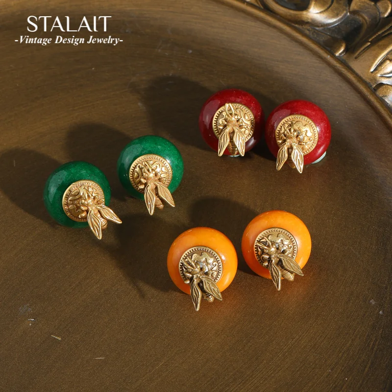 

Vintage Jewelry Luxury Designer Yellow Stone Studs Earrings Bee Silver Color For Woman Charm Antique Accessories 2025 Trends