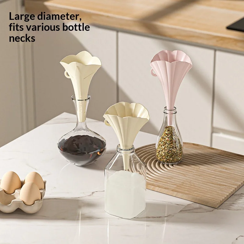 2/6PCS Food‑Grade Collapsible Kitchen Funnel Small Caliber Liquid Pourer For Oil Juice Liquid Transfer Kitchen Gadget