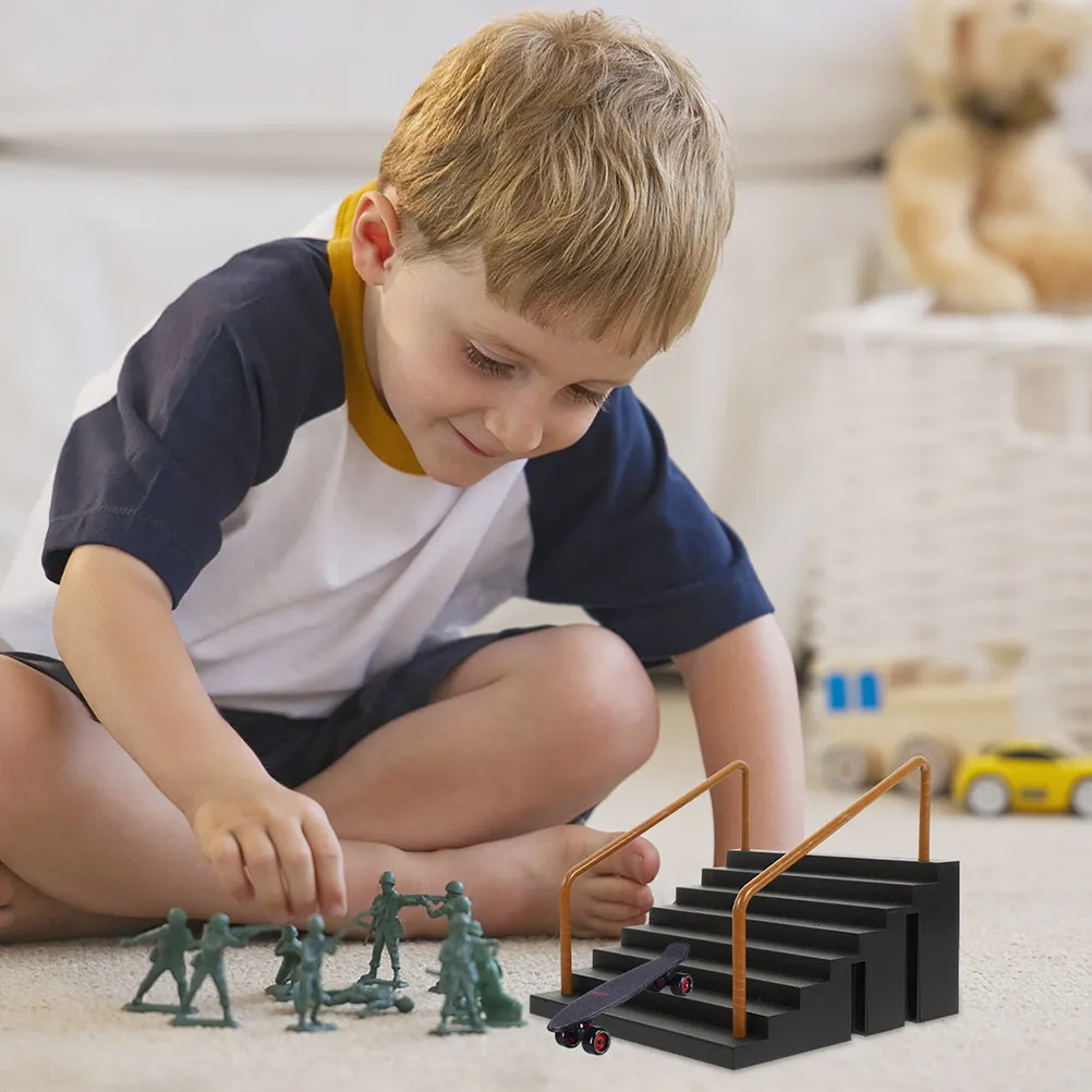 2Pcs Skateboard Park Props High Quality Finger Skate Training Kit Develop Motor Skills Child Friendly Ramp Obstacle Set