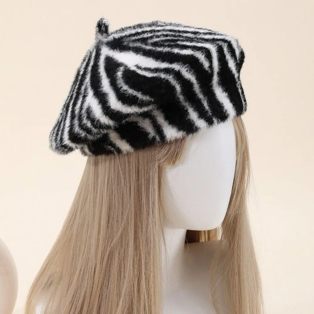 Classic Zebra Stripes Beret Hat Striped Pattern Casual Artist Hat Versatile Painter Hat For Women