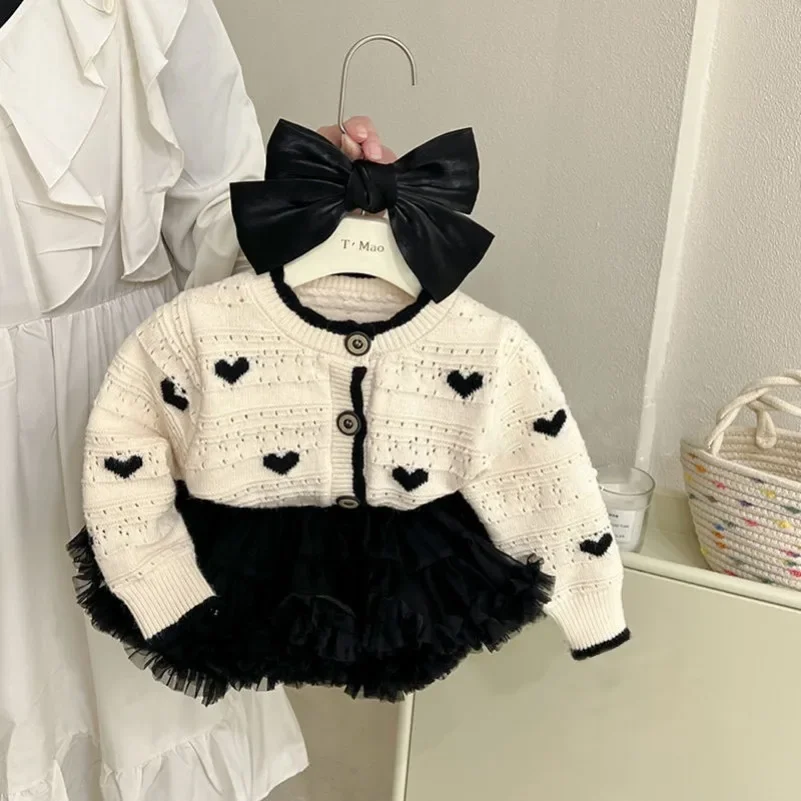 

Spring and Autumn Girls Sweater New Style Love Knitted Sweater Female Stylish Coat Casual Simple (only 1pcs Sweater)