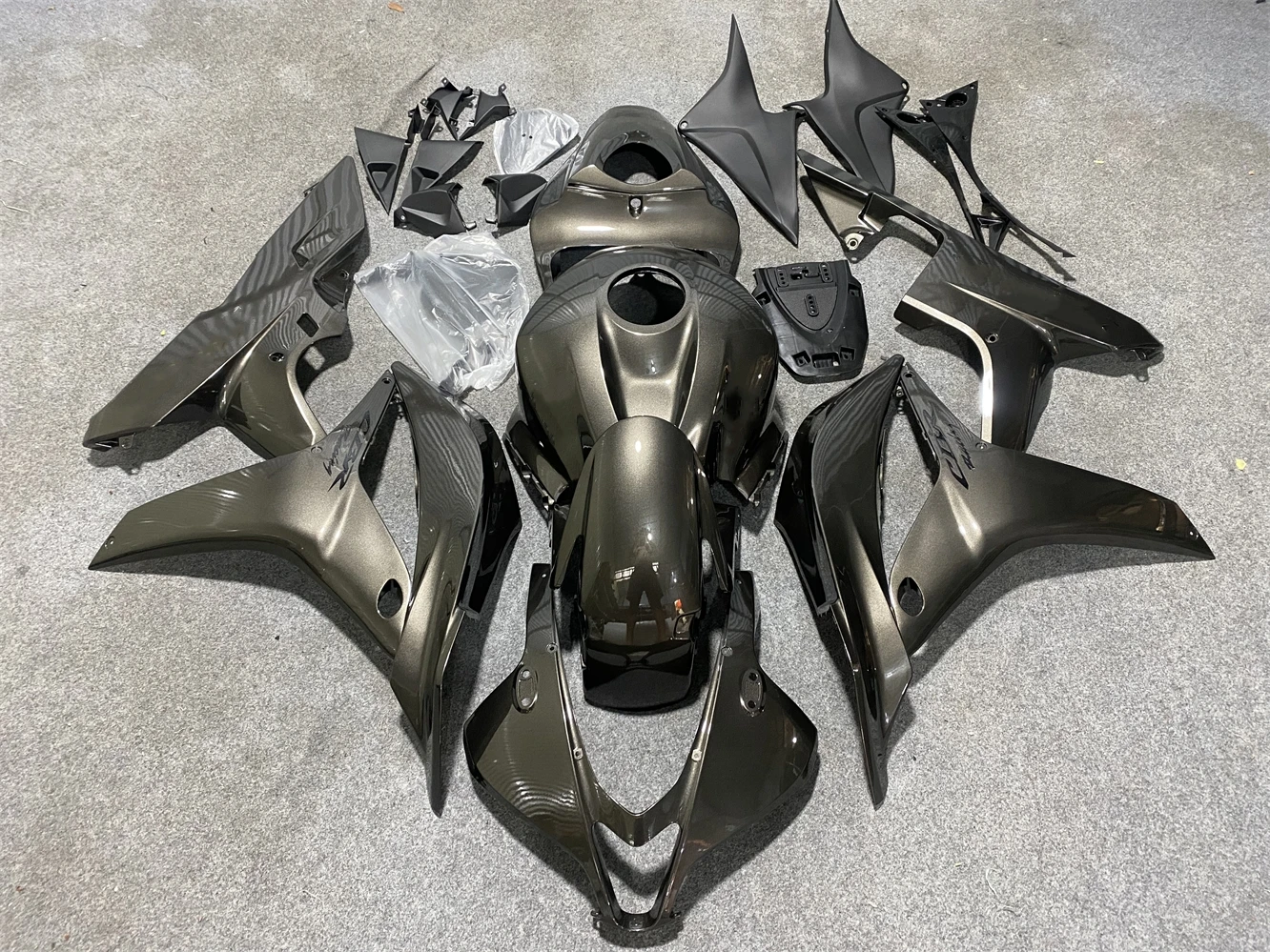 

a/For CBR600RR CBR 600RR CBR 600 RR F5 2007 - 2008 Motorcycle fairing body kit ABS injection molding gray