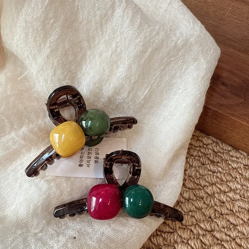 

Korean-Style Minimalist and Versatile Medium Hairpin for Women, New Arrival, Multi-Color Flower Hair Clip