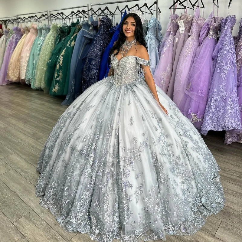 Silvery Ball Gown Quinceanera Dress Off The Shoulder Sequined Appliques Lace Beads Tull Sweet 16 Vestidos De 15 Años