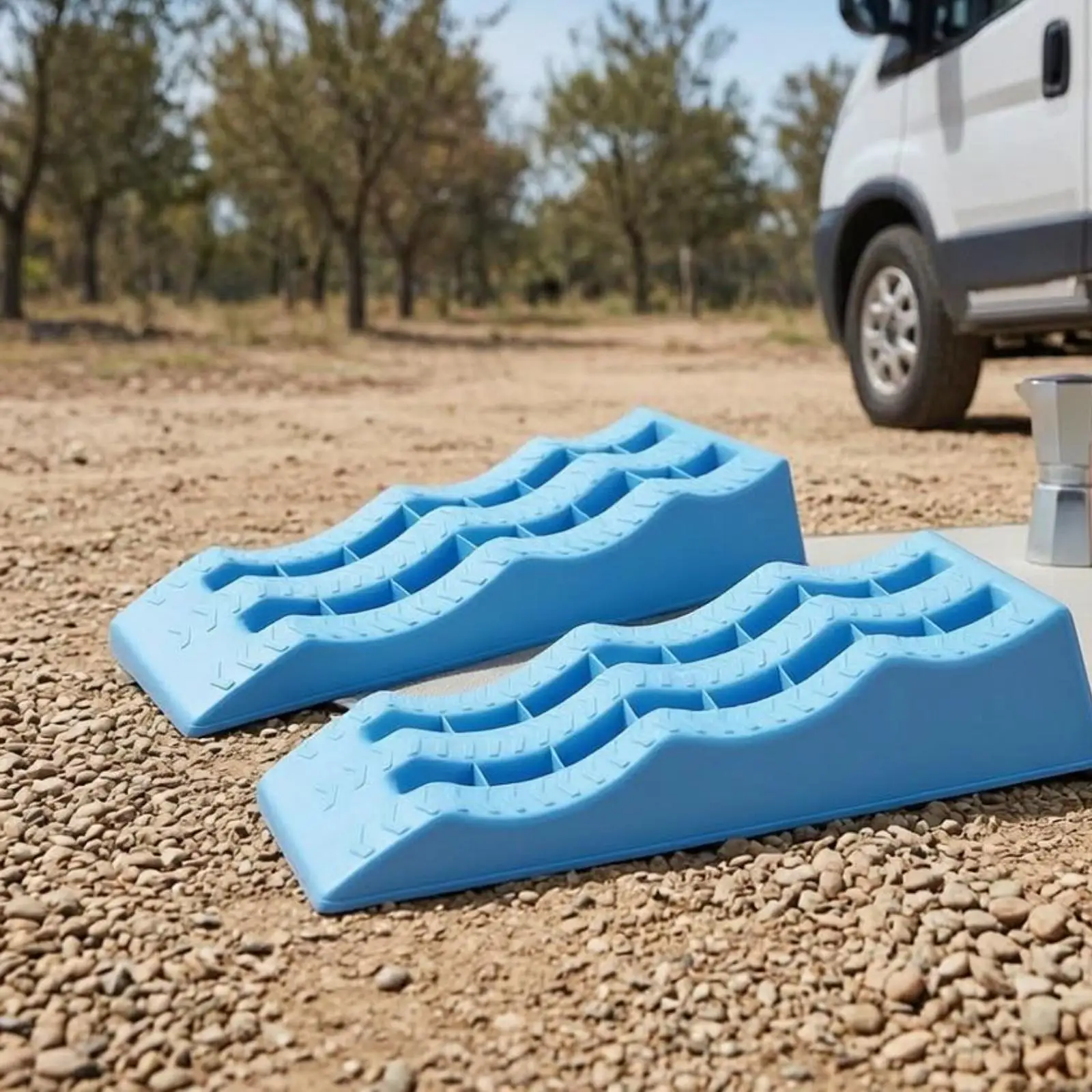 Polypropylene Vehicle Leveling Block Three-tier Wheel Chock Ramp for RV Motorhome Stabilization and Outdoor Parking