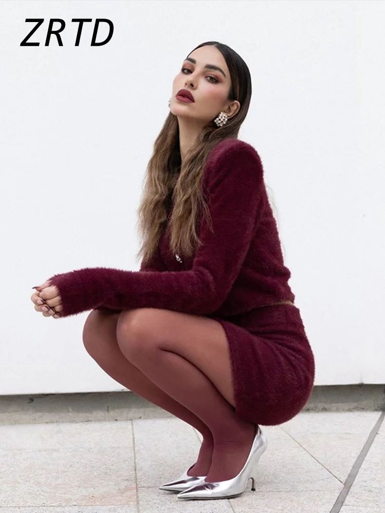 Sexy Burgundy Velvet Coats Mini Skirt Set Women Rhinestone Single Breasted Coats Short Straight Skirts 2024 Lady Elegant Outfits