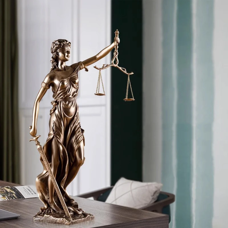 Judicial Fairness and Justice Goddess Figures Statue Desk Decoration Mythical Character Resin Sculpture Room Aesthetic Decor