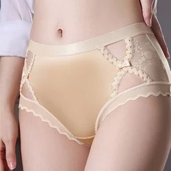 Culotte soyeuse en satin amissié pour femme, sous-vêtement sexy en dentelle transparente sans couture