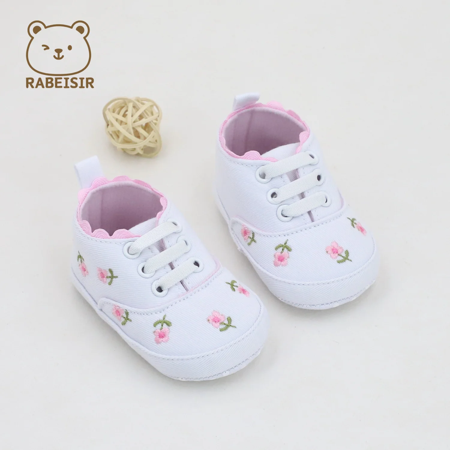

Spring and Autumn Style Canvas Shoes for Baby Girls Aged 0-1 and a Half, Soft-Soled, Anti-Slip, Sweet and Cute for Infants and Toddlers