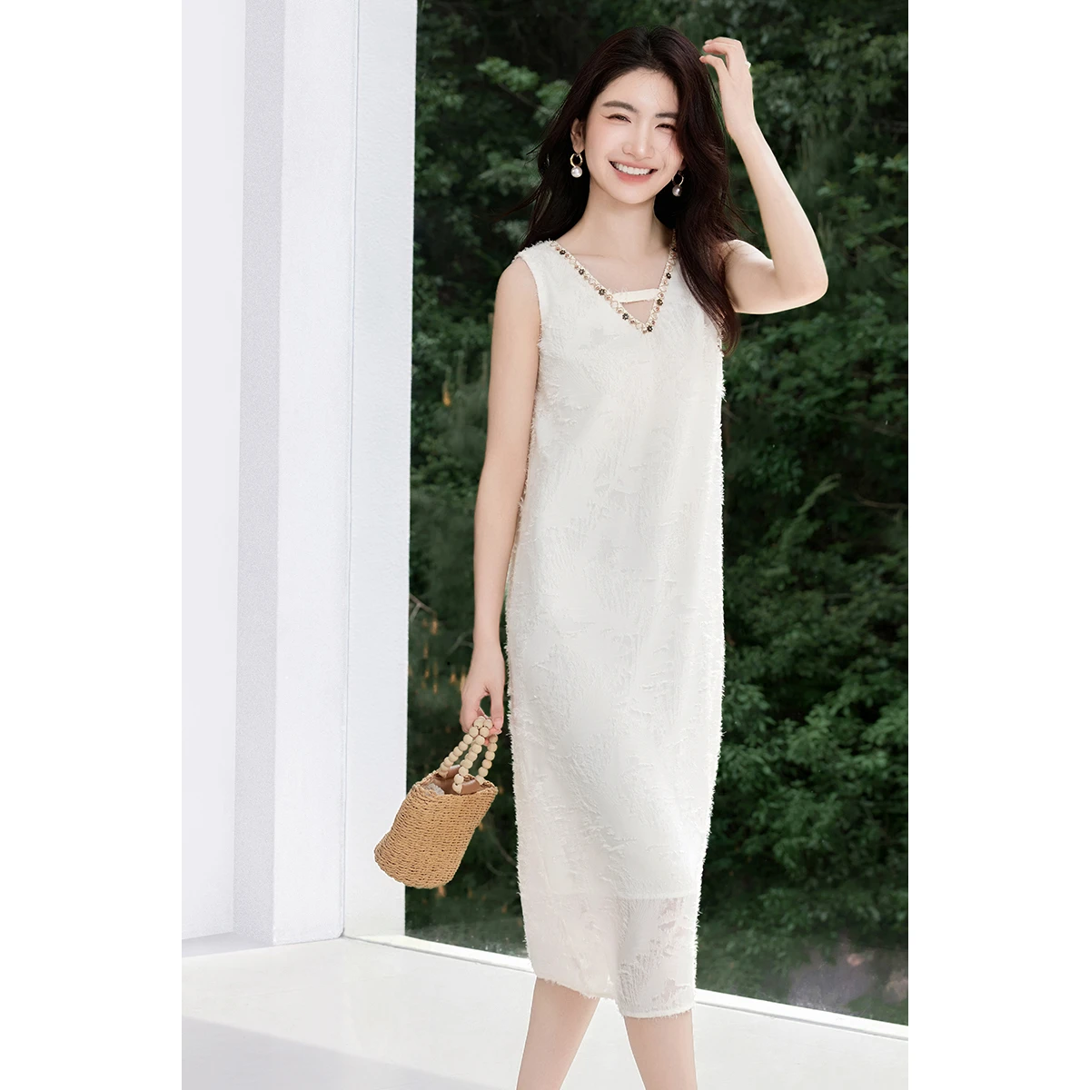 SENTUBILA Luxuriöses Damen-Elegantes Partykleid 2025, Sommer, Aprikose, lässig, V-Ausschnitt, aushöhlen, gerade, Midi-Kleid, Kleidung Q52LP1605