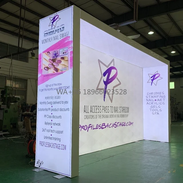 كشك المعرض التجاري كشك المؤتمر يعرض حامل المعرض خلفية يعرض جدران لعرض مستحضرات التجميل في أمريكا الشمالية من Cosmoprof