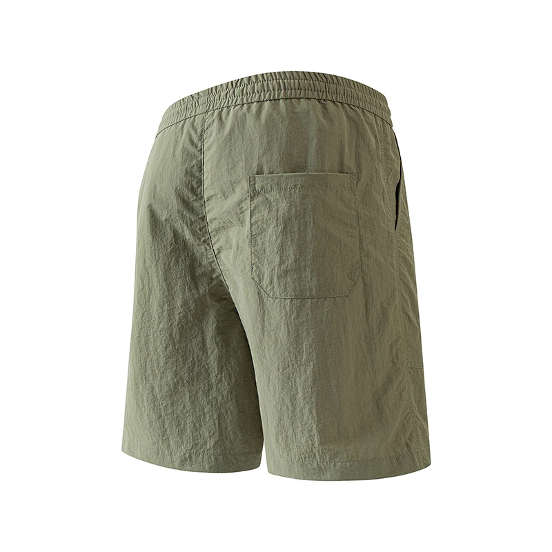 Pantaloni da uomo sportivi da strada di marca estiva in movimento Pantaloni da uomo nuovi arrivi Pantaloncini ad asciugatura rapida Pantaloni da spiaggia medi casual a cinque punti