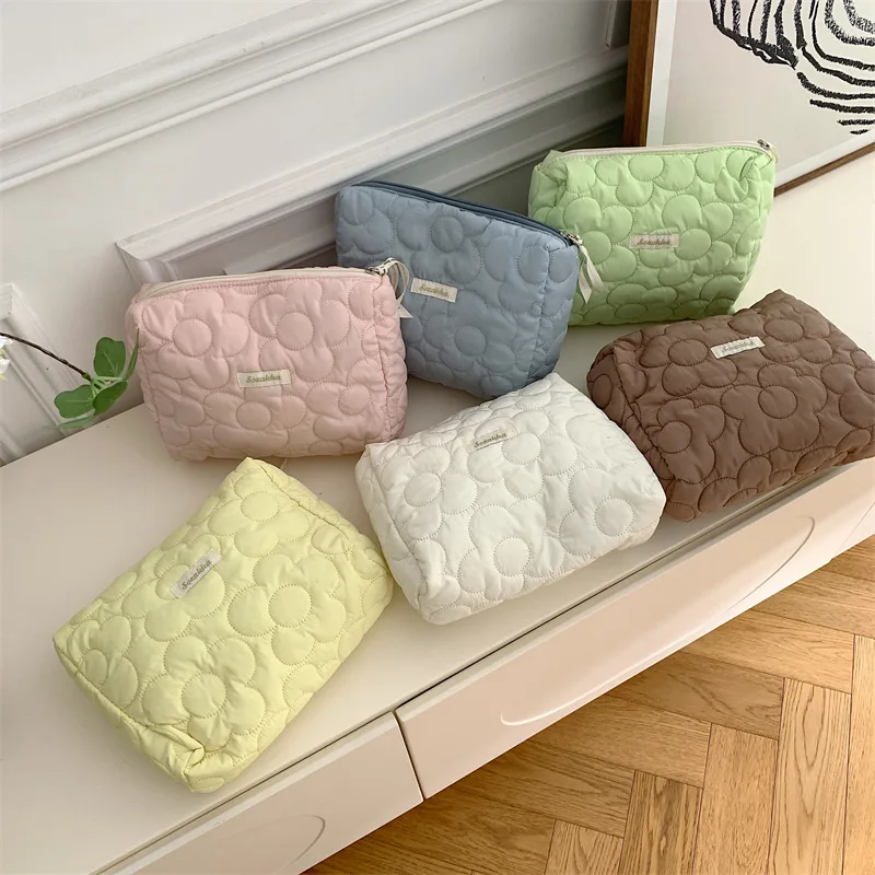 Candy Color Floral Quilted Makeup Bag for Women, Soft Cotton Padded Large Capacity Cosmetic Pouch, Portable Travel Organizer