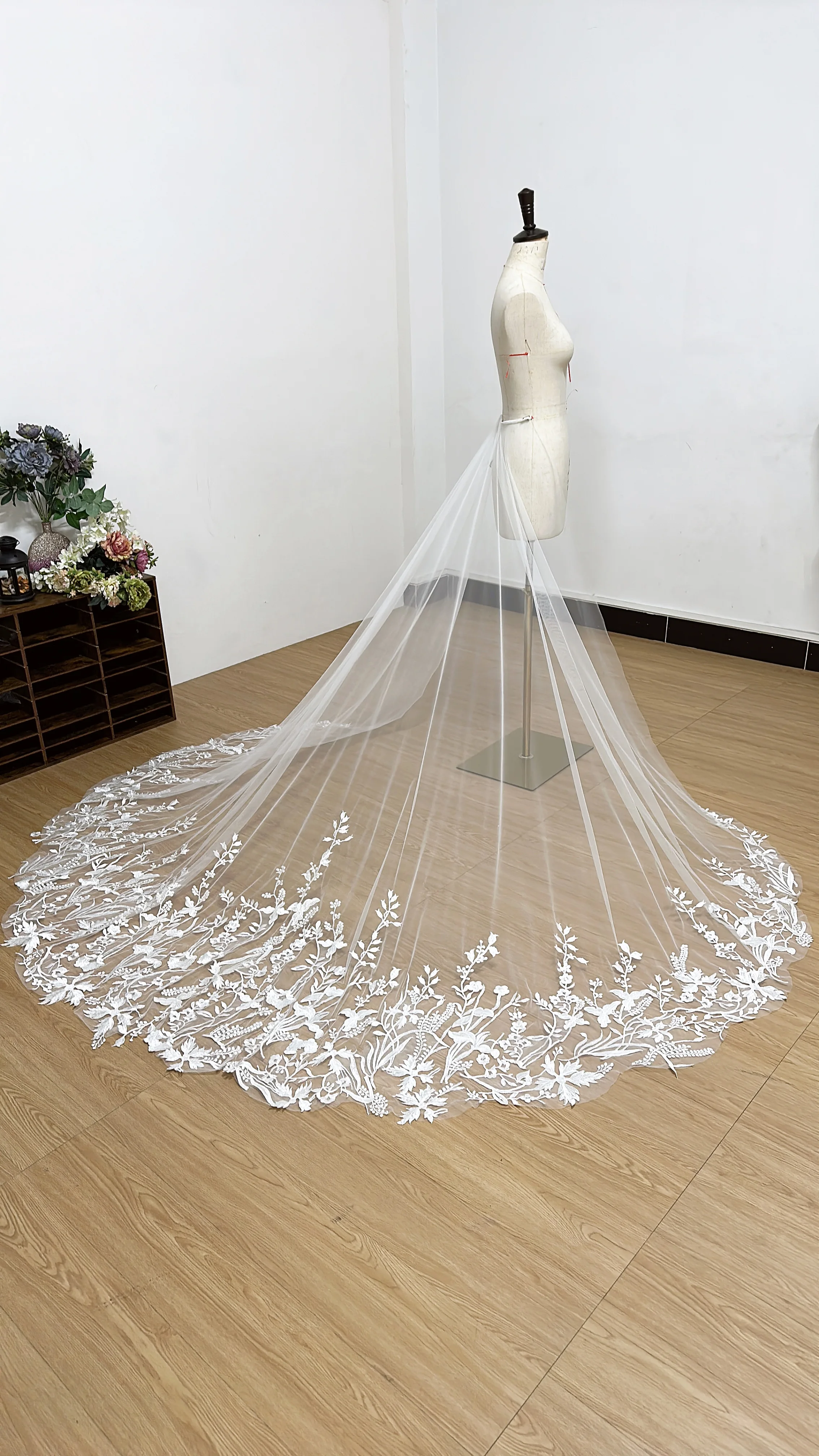 Bridal Wedding Wedding Dresses Removable Activity Floor Trailing Lace Half Skirt Hem Wedding Accessories