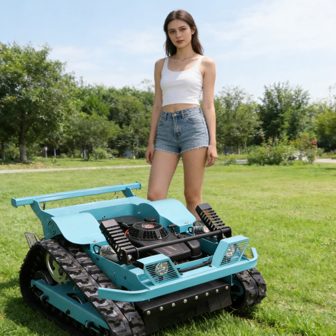 

Customized remote-controlled zero turn tracked lawn mower suitable for shrubbery areas, female customer service