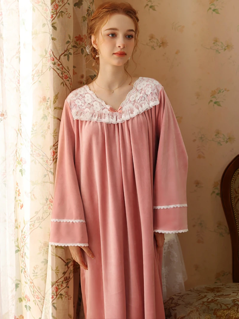 

Long Sleeve Plush Pajama Nightdress for Women Winter Flannel Coral Velvet Vintage Princess Nightgown Sleepwear Home Clothing