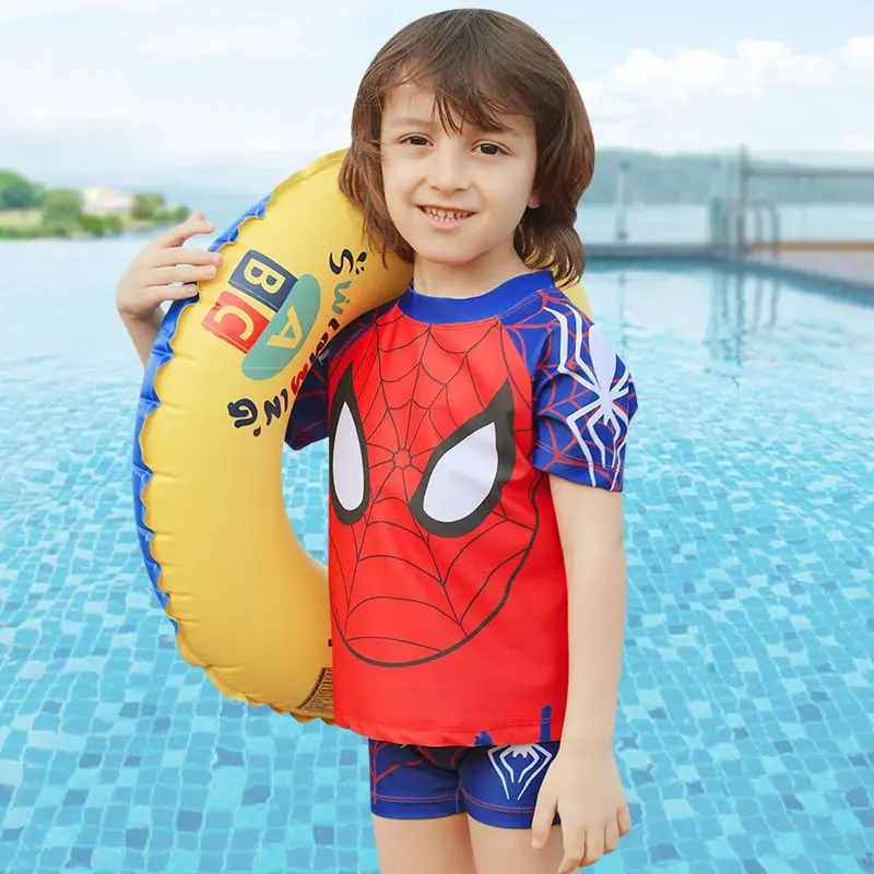 مجموعة ملابس السباحة الجديدة من Marvel Spiderman Boys Summer Cartoon Anime Fashion الرائعة الواقية من الشمس سريعة الجفاف وناعمة وقابلة للتنفس هدية