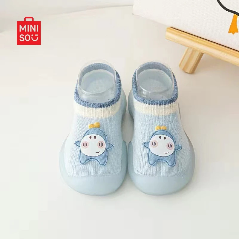 

Детские прогулочные носки Miniso 2025, сетчатые нескользящие носки из ледяного шелка с дышащей мягкой подошвой для использования в помещении и на открытом воздухе