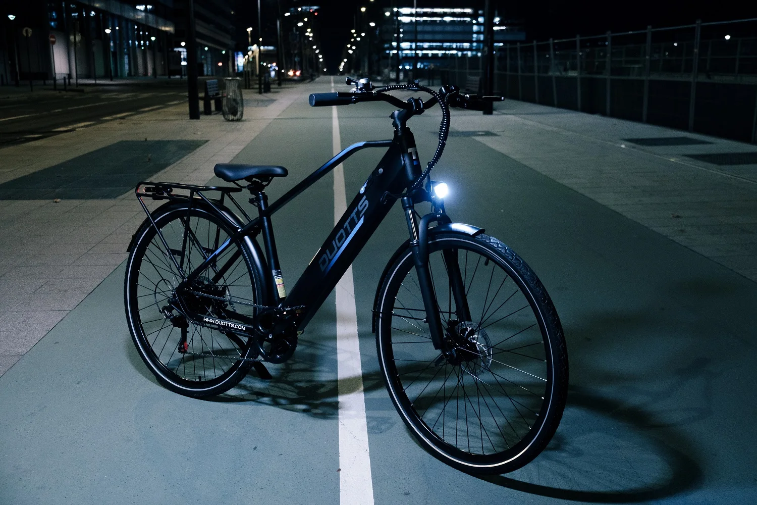 Original DUOTTS C29 Lite Elektrofahrrad direkt vom Hersteller – 36V 250W Motor, 36V 13Ah Batterie, 40 km reine Elektrofahrt / 65 km Pedalunterstützungsreichweite, 700C-Räder, 7-Gang-Pendler-E-Bike für