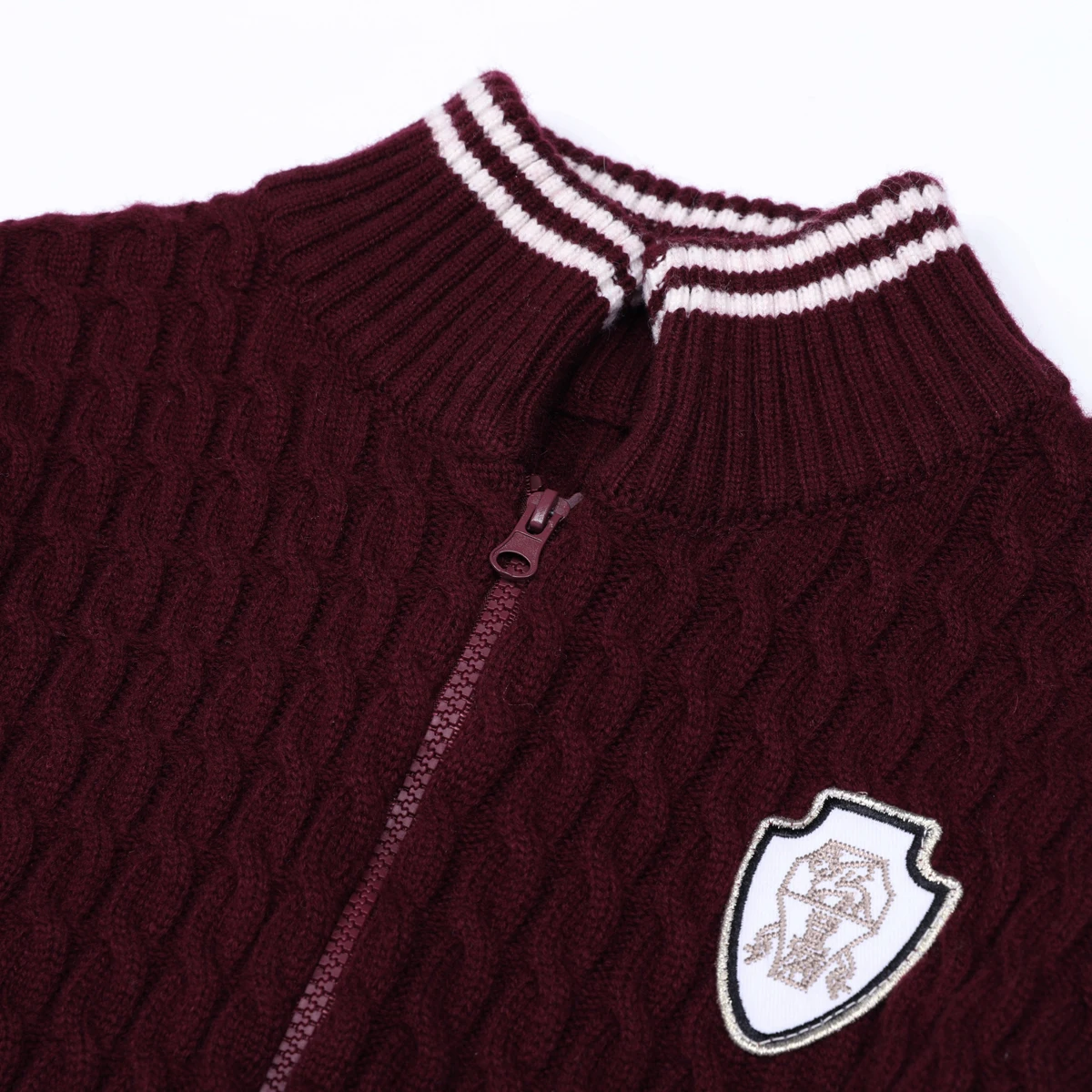 High Quality Autumn And Winter New Fashion Elastic Knitted Temperament Socialite Chest Badge Jacket Women's Cardigan