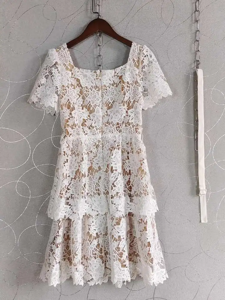 Summer Sundress Holiday Beige White Lace Prom Dresses donna manica corta colletto quadrato ganci per cintura Flower Ruffles Cake Vestidos