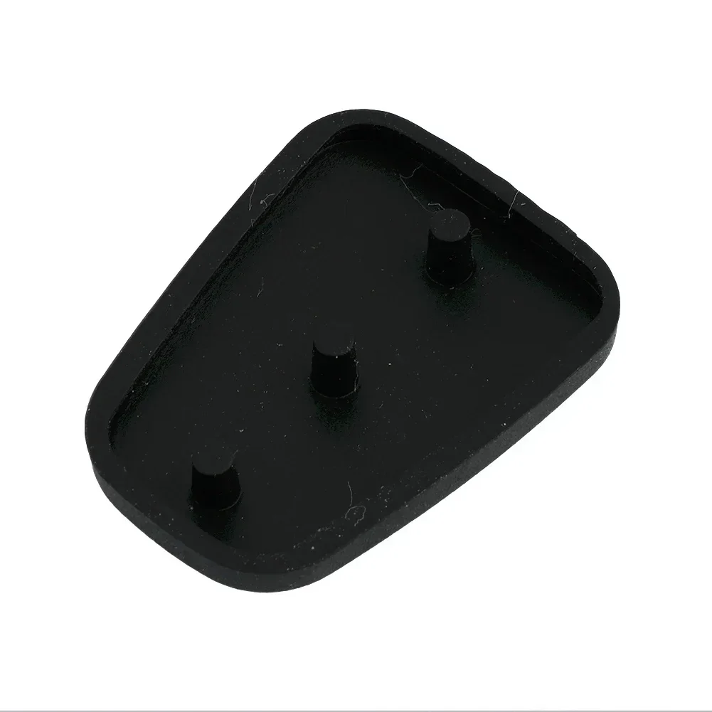 Rubber key pad replacement for For HYUNDAI i20 i30 ix35 ix20 Venga Easy and convenient button operation 3 buttons