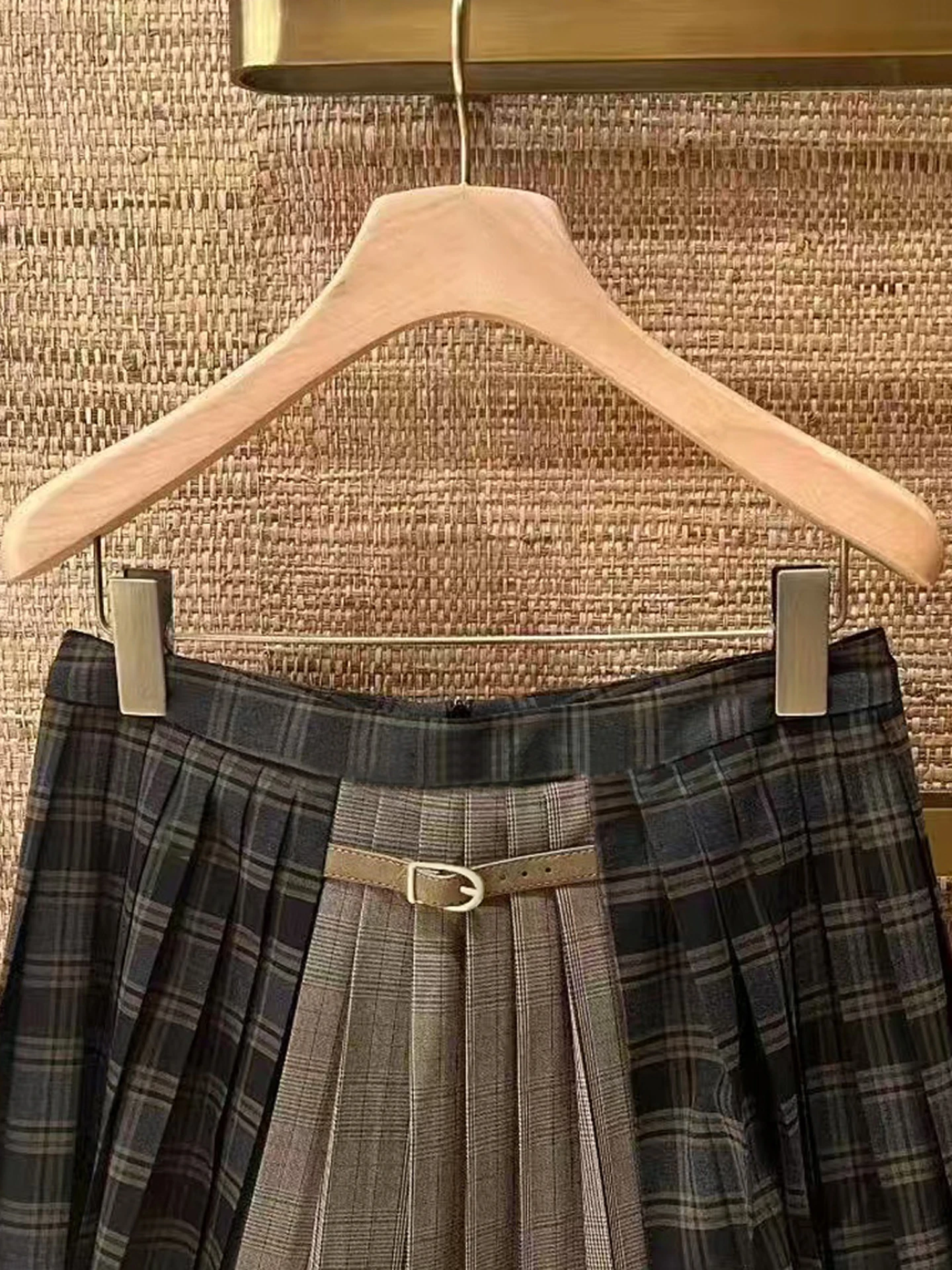 Spódnica z wysokim stanem, plisowana, jesienno-zimowa, w stylu uniwersyteckim, z nadrukiem, dopasowana do ciała, prosta spódnica do pracy.