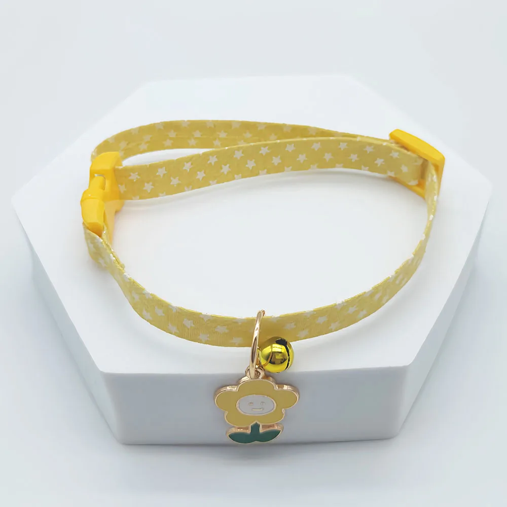 New Adjustable Pet Collar With Bell Small Dog Necklace With Cute Pendant Cat Grooming Neck Accessories Puppy Supplies