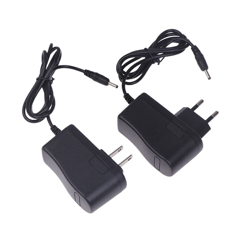 10 V 700 mA 0,7 A Universal AC DC Adapter Ladegerät für Mindstorms EV3 NXT 45517 Roboter Netzteil