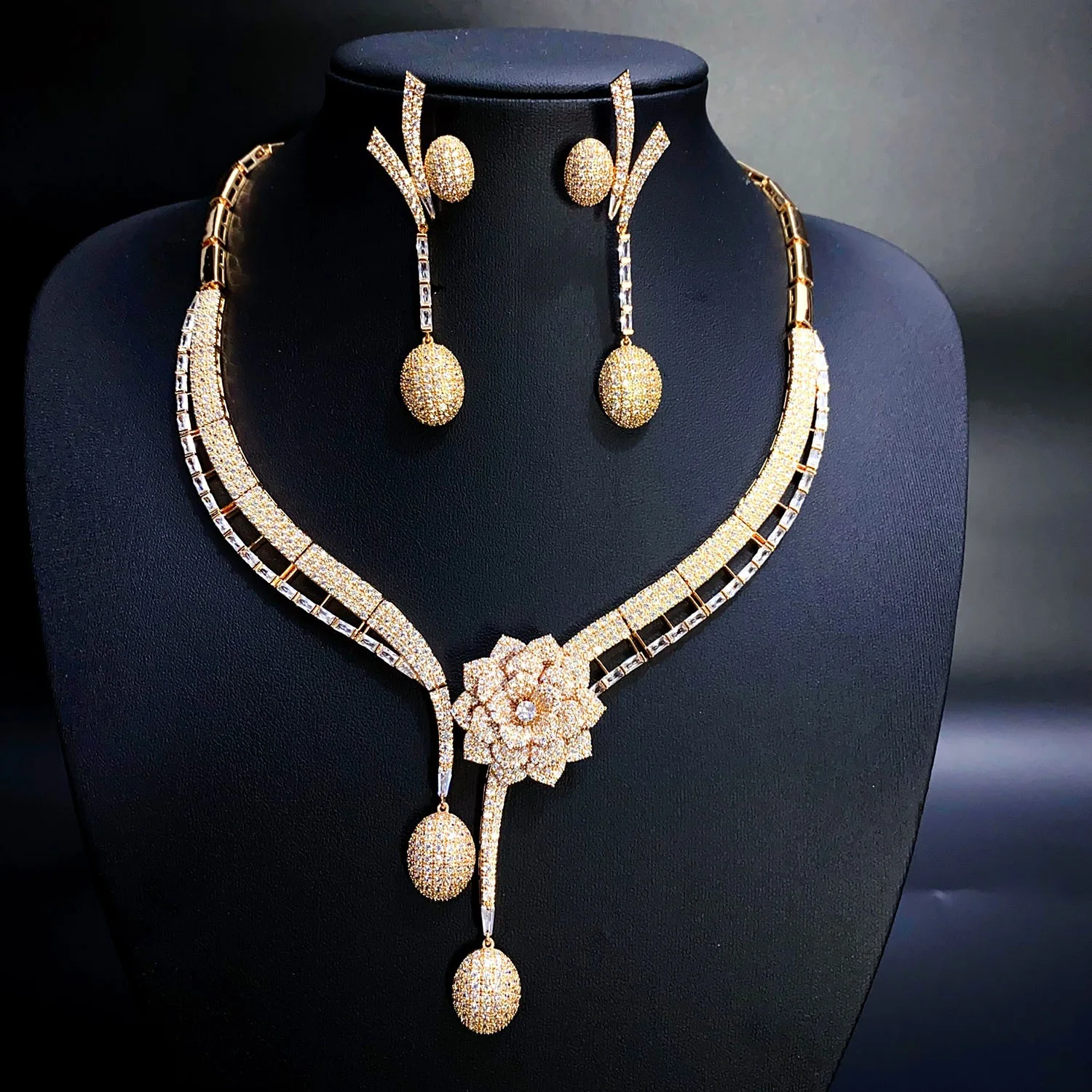 New Ladies Jewellery 2 Pcs Luxury Flower Personalised Necklace Earrings Dress Accessories Summer Prom Wedding Party Gift M-427