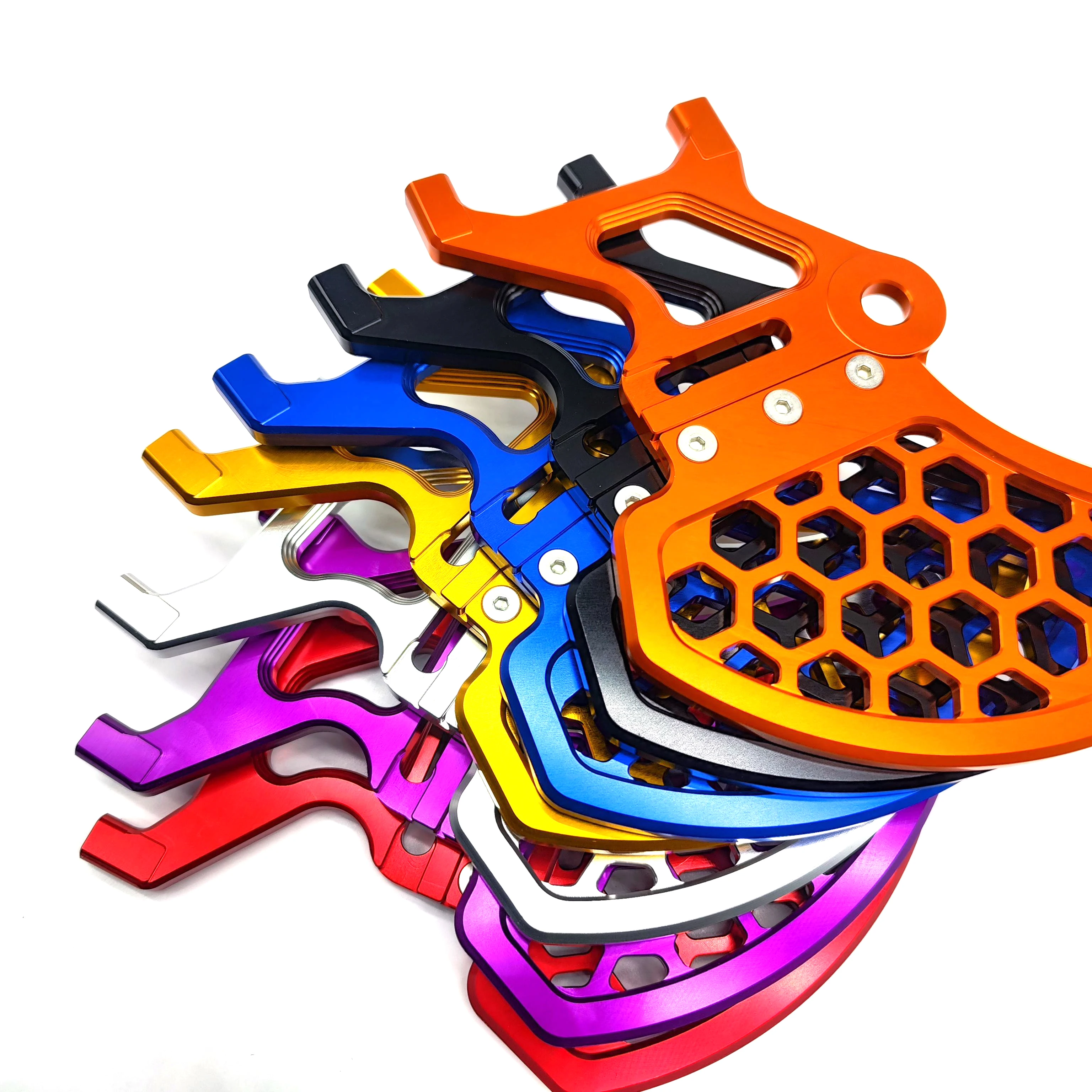 

Аксессуары для мотоцикла Light Bee: Усиленная защита двигателя и заднего тормозного диска из ЧПУ-обработанного материала