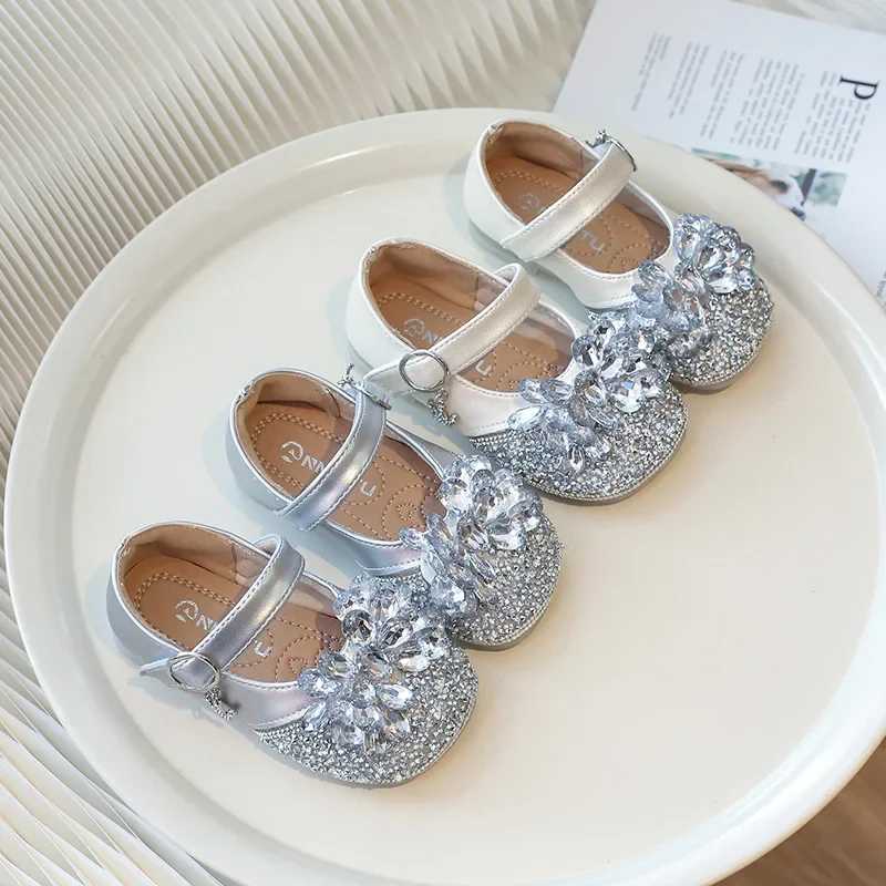 Zapatos de cuero de princesa para niñas, zapatos de Ballet de lujo con diamantes de imitación para primavera y otoño, zapatos planos informales a la moda para fiesta de boda