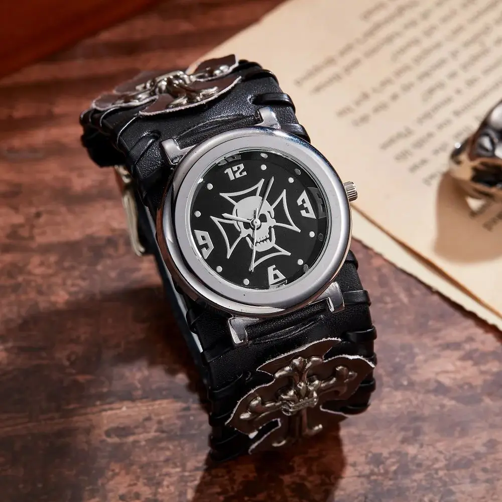 Luxury Brand Men\'s Watch Casual Leather Black Skull Quartz Clock Men\'s Personality Sports Wrist Watch Gift Relogio Masculino