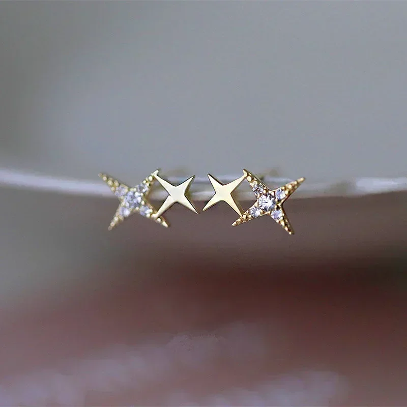 2026 New Ins Minimalist and Niche Glossy Diamond Studded Four Pointed Star Super Immortal  Earrings for Women