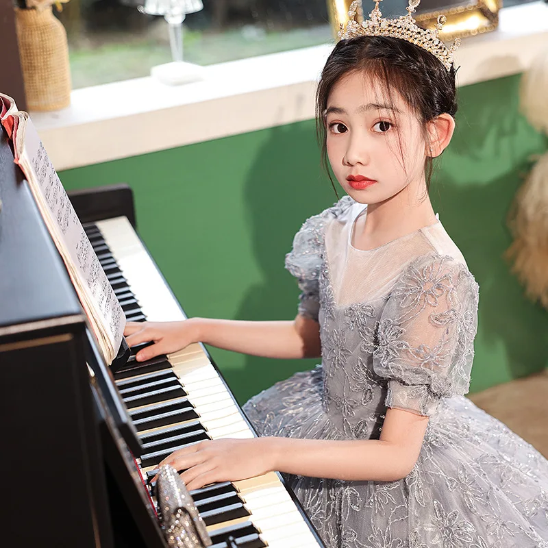 Girls' dress 2024 new summer little girl runway princess dress children host piano performance costume