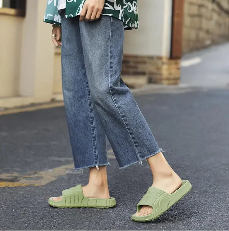 Zapatillas de interior y exterior para hombre y mujer, zapatos de plataforma de verano, suaves, antideslizantes, de EVA, para parejas, para baño, playa, sandalias de ocio