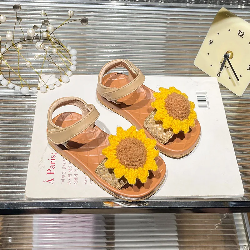 Kids Floral Strap Sandals for Girls 2025 Summer Non-slip Soft Sole Toddler Shoes Weave Sunflower Decoration Princess Shoes