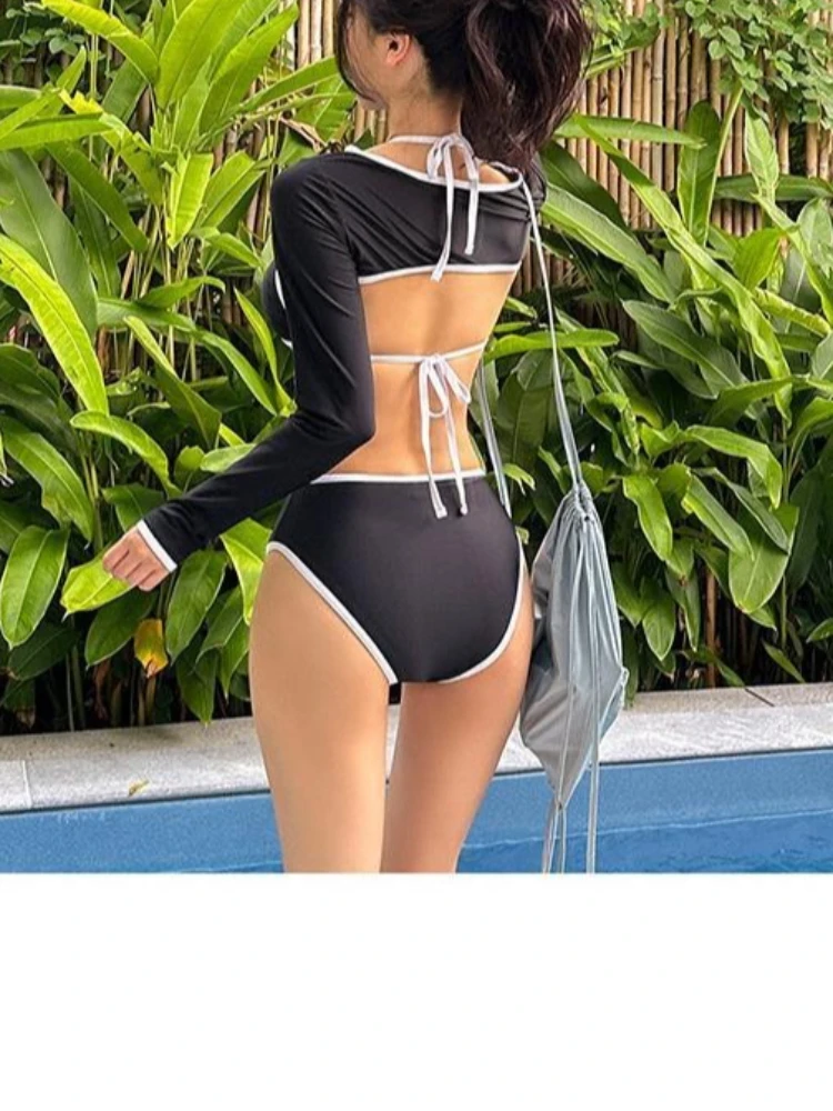 Рисунок 4 - Сексуальный купальник-бикини в