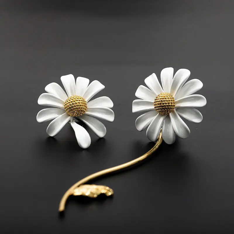 Women Little Daisy Necklace Earrings Set Honeybee Opening Mouth Design Bracelet Ring Accessories Jewelry Painted Flowers Suit