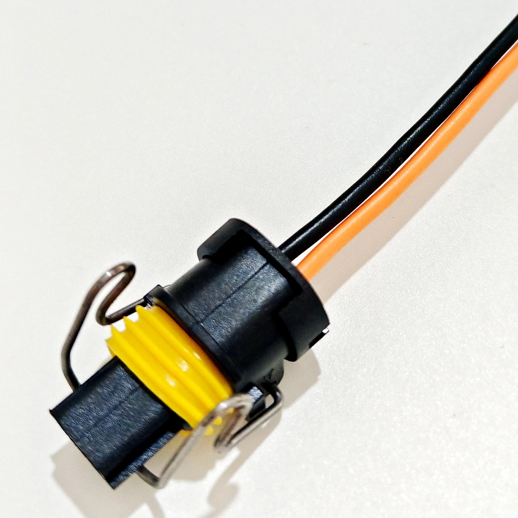 shhworldsea 1.5mm 2 Pin/Way Diesel Fuel Injector Connector Plug With Wire Cable Pigtail For CAT 330 325C 336D 330D C7 C9